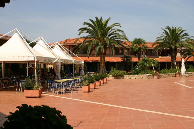 Residence Porto Coda Cavallo San Teodoro  Exterior photo