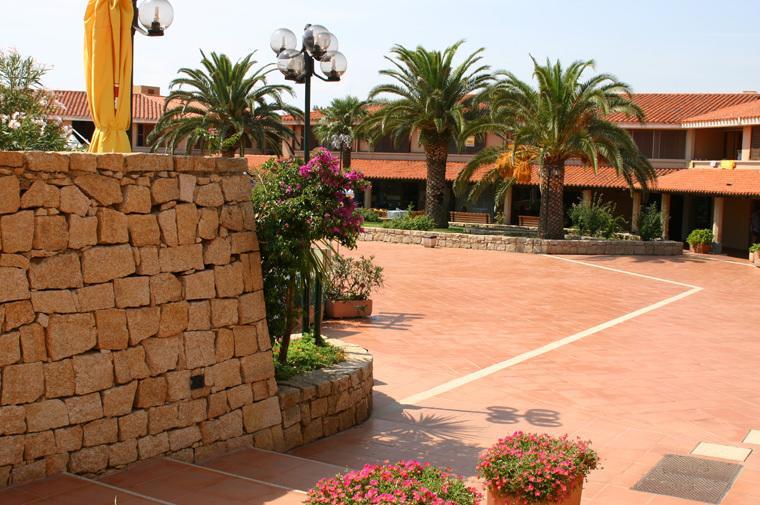 Residence Porto Coda Cavallo San Teodoro  Exterior photo