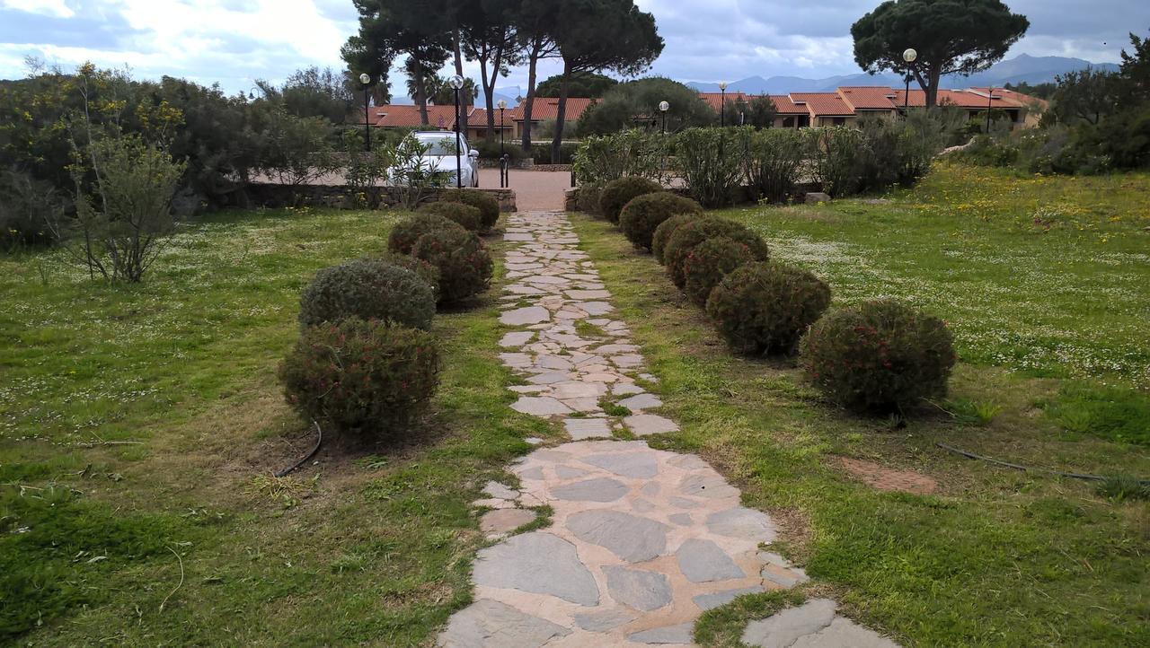 Residence Porto Coda Cavallo San Teodoro  Exterior photo